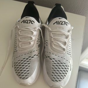 Nike airmax 270 size 6.5 women’s